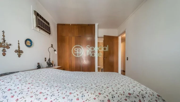 Imagem Amplo apartamento no miolo do Brooklin, 170 m², andar alto, sala para dois ambientes com ar condici...