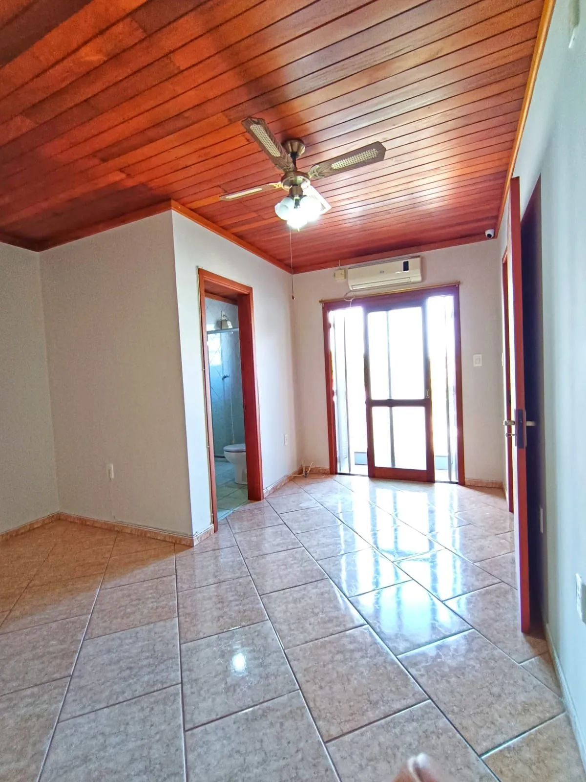 Imagem Casa à venda no Jardim Sabará - Rua Cristo Rei, 20 - Porto Alegre