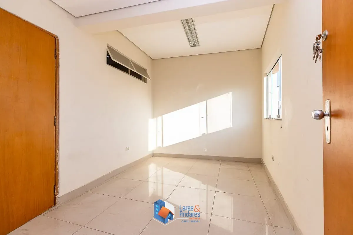 Imagem Conjunto comercial para venda em Centro, 353m²
