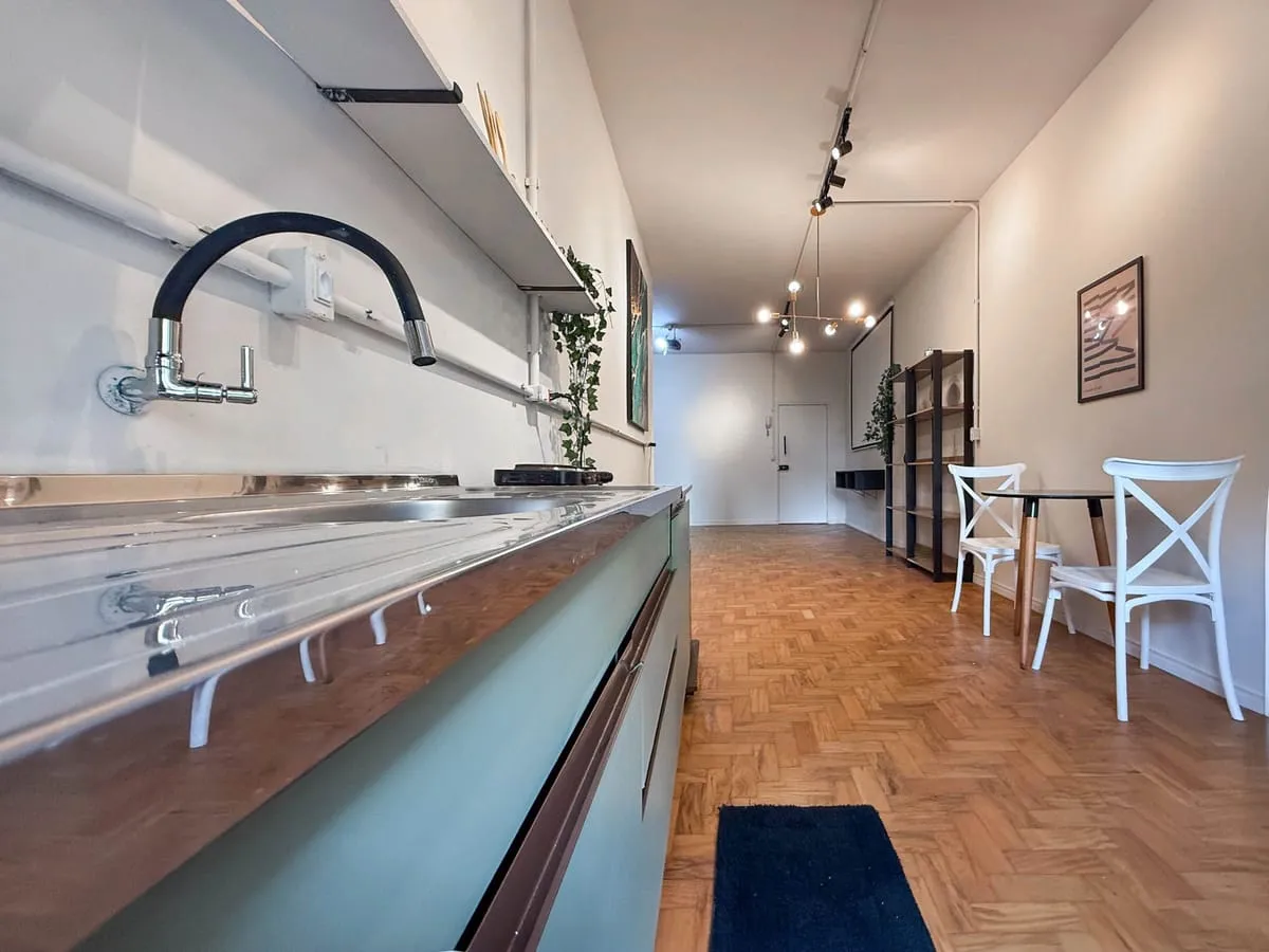 Imagem Apartamento com 1 Quarto para alugar, 39m² - Centro