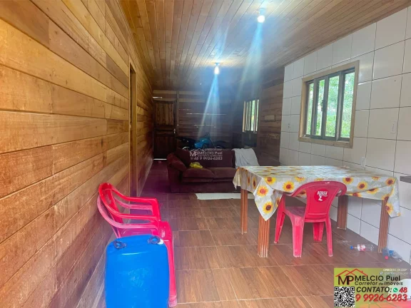 Imagem Sítio a venda a 8Km do centro de São João Batista. Com 2.000m², Com Casa de 2 Quartos