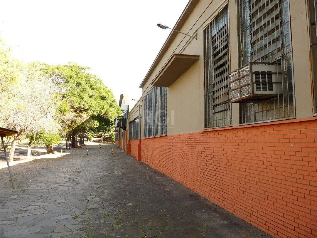 Imagem Depósito/Pavilhão para Venda - 5.686,00m², 0 dormitórios, Sarandi