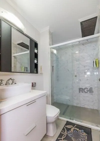 Imagem Casa sobrado no Cristal de 3 dormitórios e 3 vagas