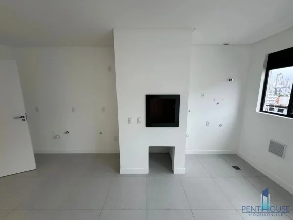 Imagem Apartamento Zona Central para Venda em Balneário Camboriú, Nações, 3 dormitórios, 1 suíte, 2 banheiros, 2 vagas