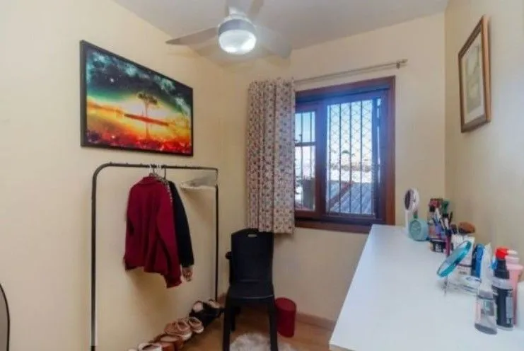 Imagem Casa em condomínio 3 dormitórios ´- Bairro Camaquã