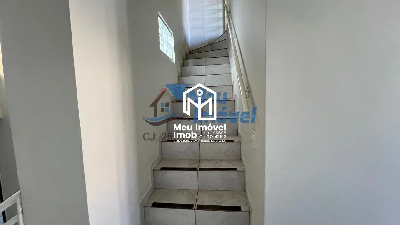 Imagem Casa Sobrado 4 Quartos 1 Suíte 3 Vagas 105m² Varanda Lavabo