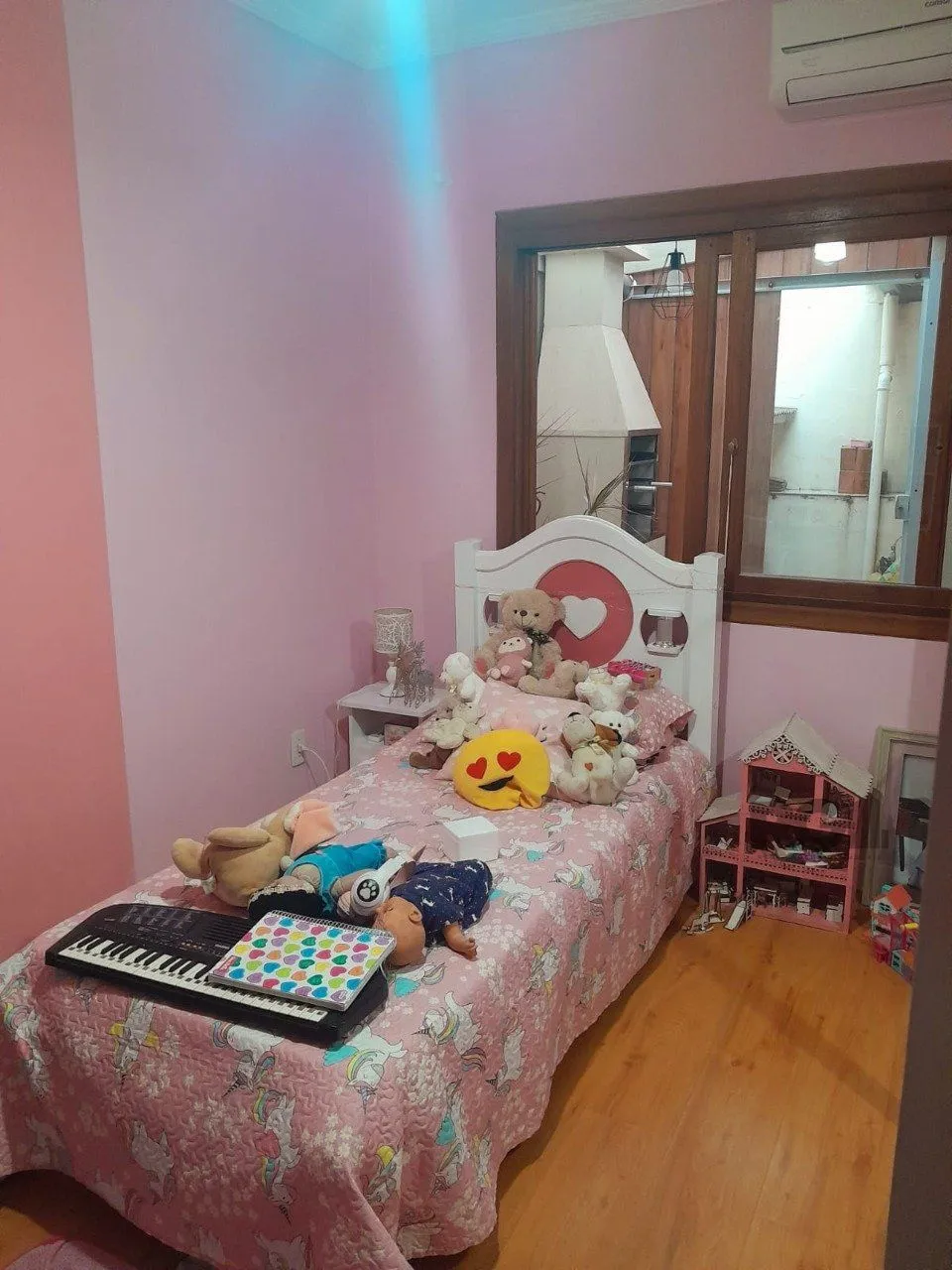Imagem Casa 3 dormitórios, 1 suíte, vaga de garagem, Bairro Parque da Matriz