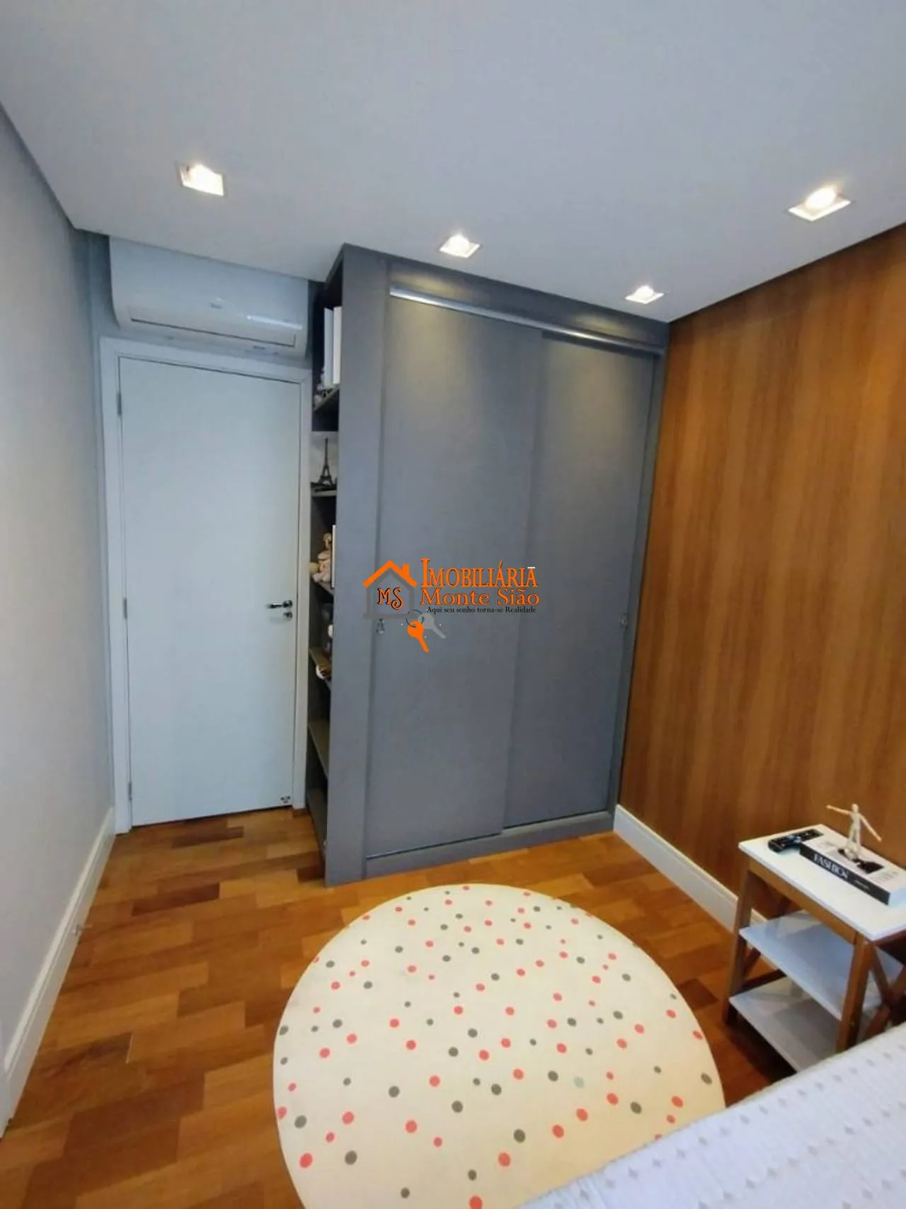 Imagem Apartamento com 3 dormitórios à venda, 122 m² por R$ 1.550.000,00 - Jardim Flor da Montanha - Guarulhos/SP