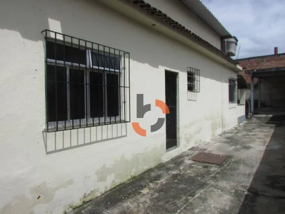 Imagem Casa com 2 dormitórios à venda, 160 m² por R$ 260.000,00 - Cerâmica - Nova Iguaçu/RJ