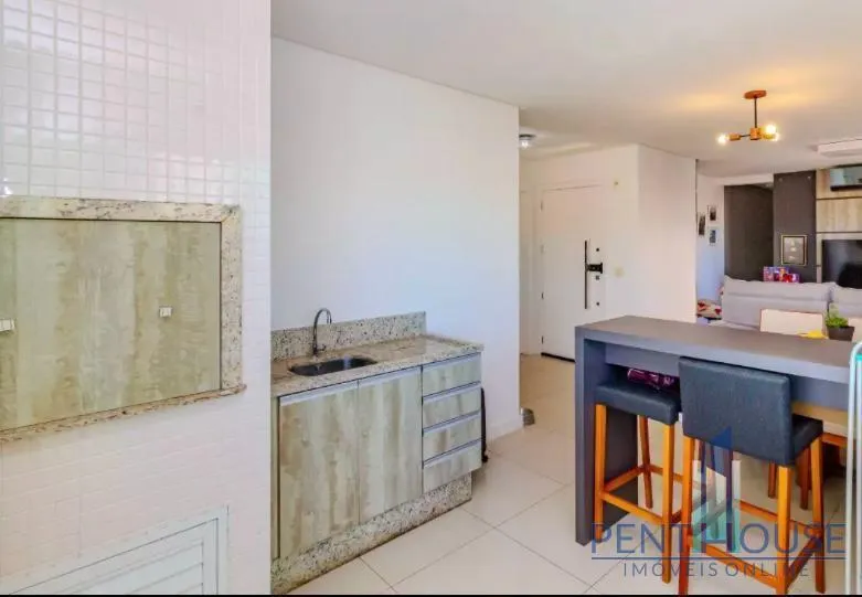Imagem Apartamento Zona Central para Venda em Balneário Camboriú, CENTRO, 3 dormitórios, 3 suítes, 4 banheiros, 2 vagas
