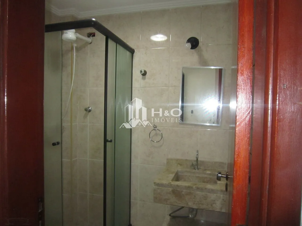 Imagem Apartamento à venda na Praia Grande - Bairro Guilhermina, a apenas 100 metros da praia!