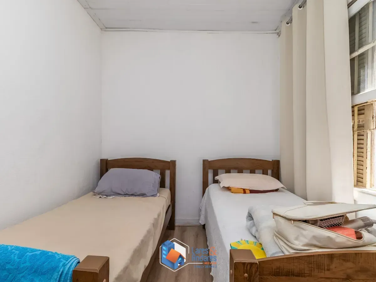 Imagem Sobrado para venda em Piqueri com 7 quartos, 300m²