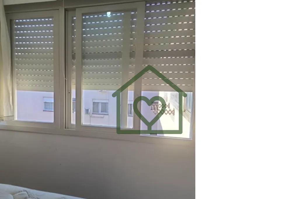 Imagem Apartamento tipo JK, mobiliado e transformado em 1 dormitório. 
 
Com 33m² possui sala, dormitóri...