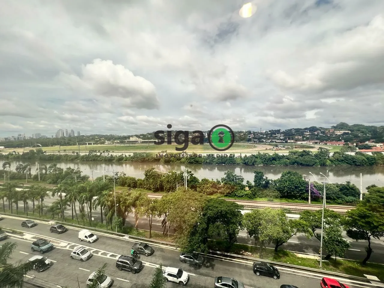 Imagem Conjunto Comercial ao Lado da Hebraica - Jardim Europa - São Paulo/SP