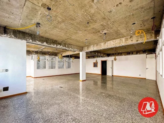 Imagem Na Protásio Alves, prédio de 2.142 m²