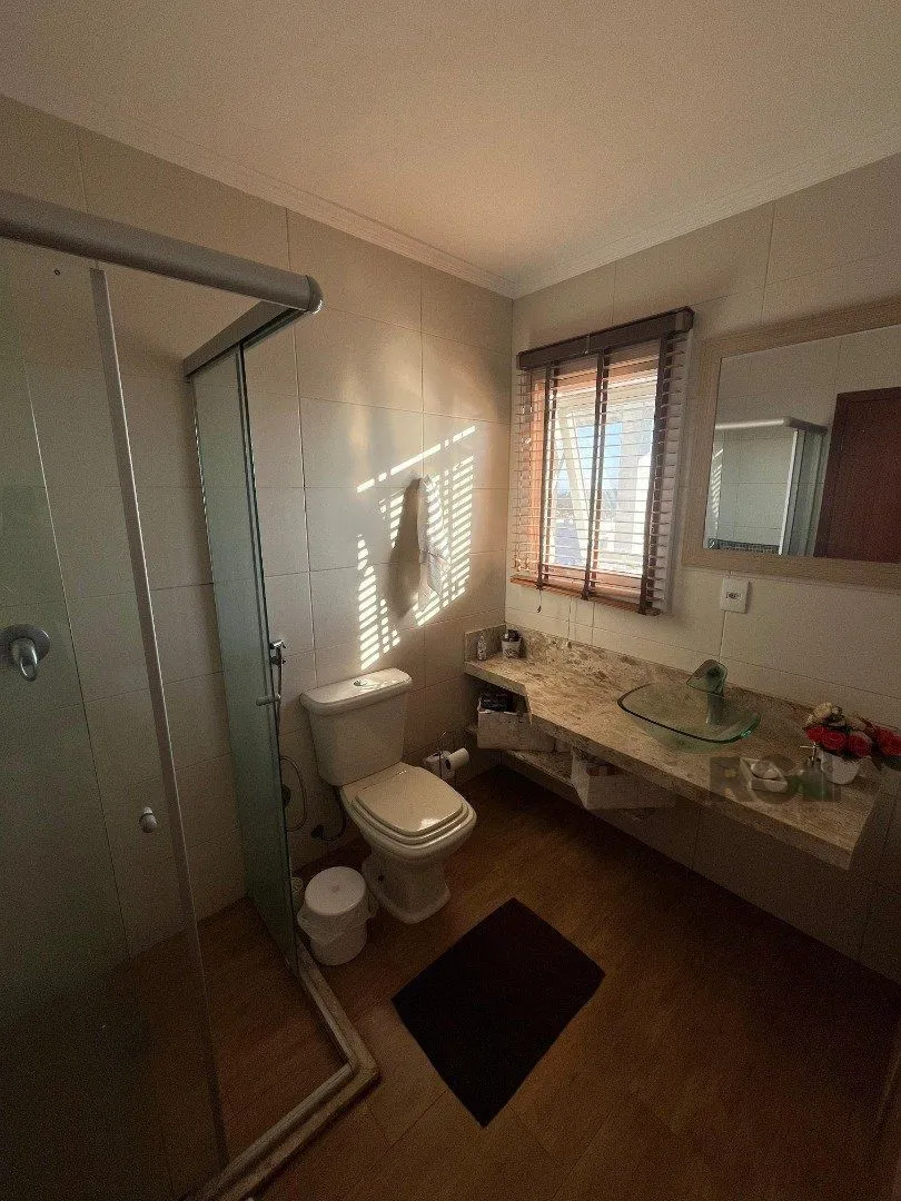 Imagem Sobrado com vista para o Rio, 3 quartos, suite, pátio - Guarujá