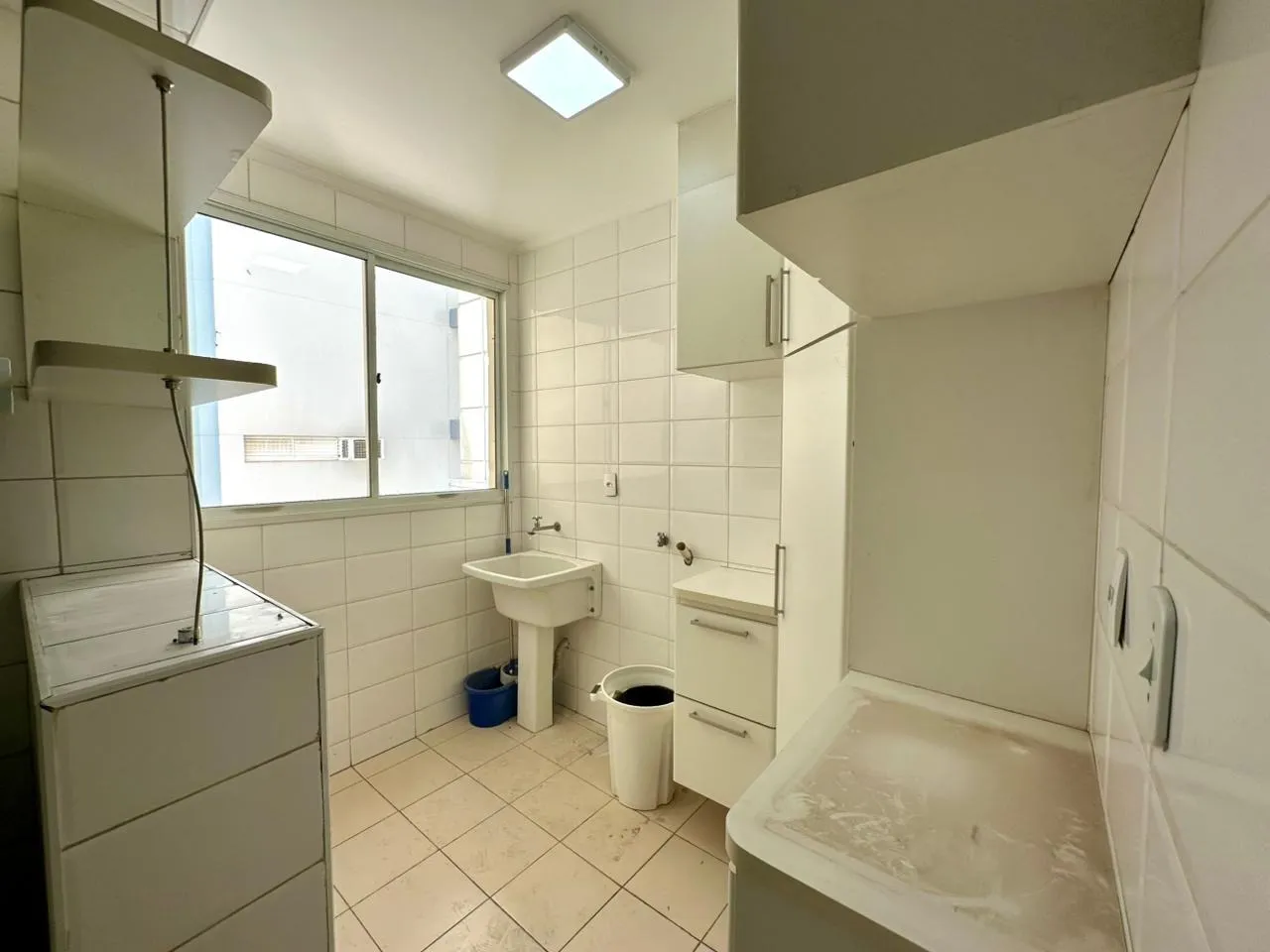 Imagem Apartamento no Edifício Mediterraneé no Campolim com 3 dormitórios, varanda ampla e localização privilegiada
