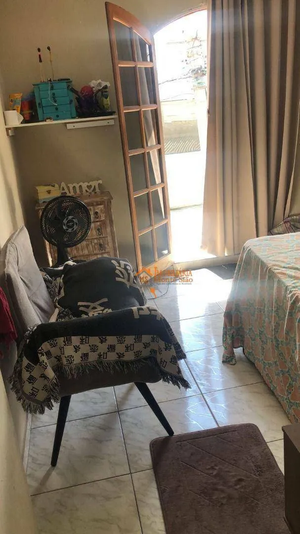 Imagem Sobrado com 3 dormitórios à venda, 183 m² por R$ 499.000,00 - Vila Rosália - Guarulhos/SP