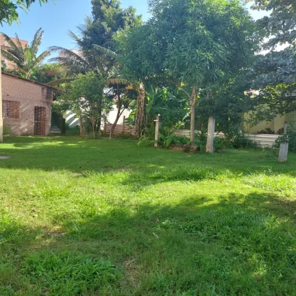 Imagem EXCELENTE TERRENO A VENDA COM CASA COM 4 QUARTOS NA PRAIA DO MORRO EM GUARAPARI-ES.
