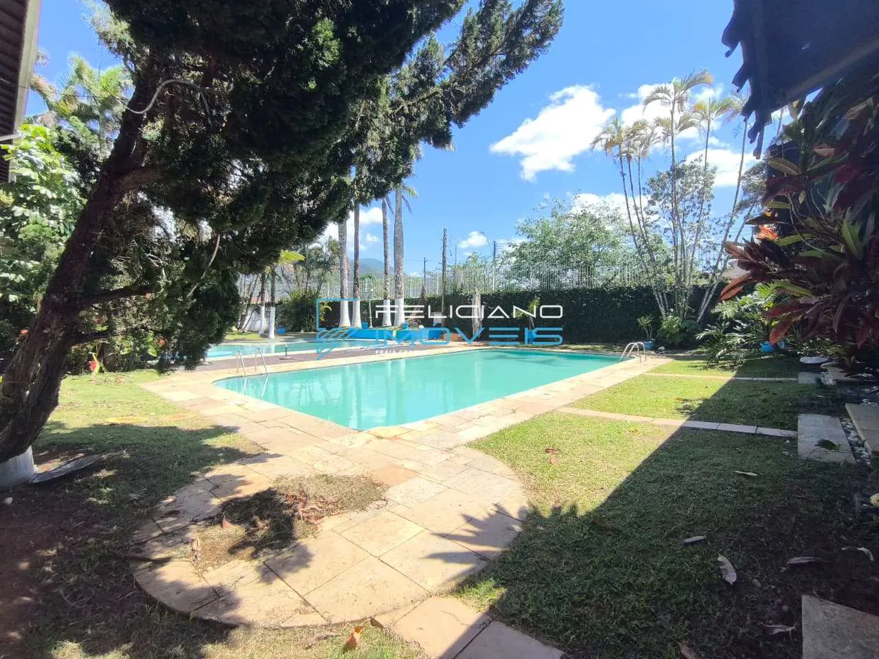 Imagem Casa com 15 quartos, Flórida, Praia Grande - R$ 3.9 mi, Cod: 6793