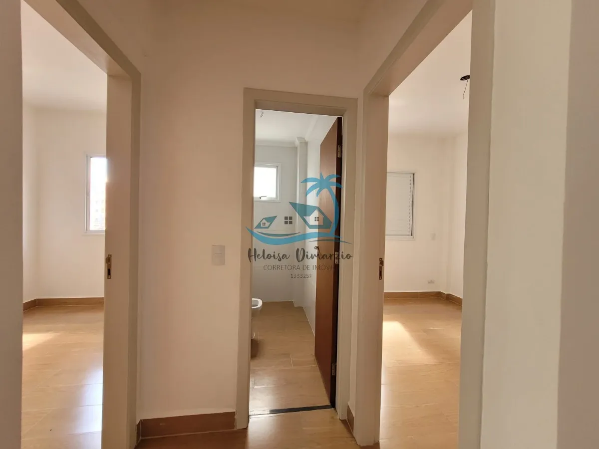 Imagem Excelente apartamento novo à 250 metros da orla do Itaguá em Ubatuba