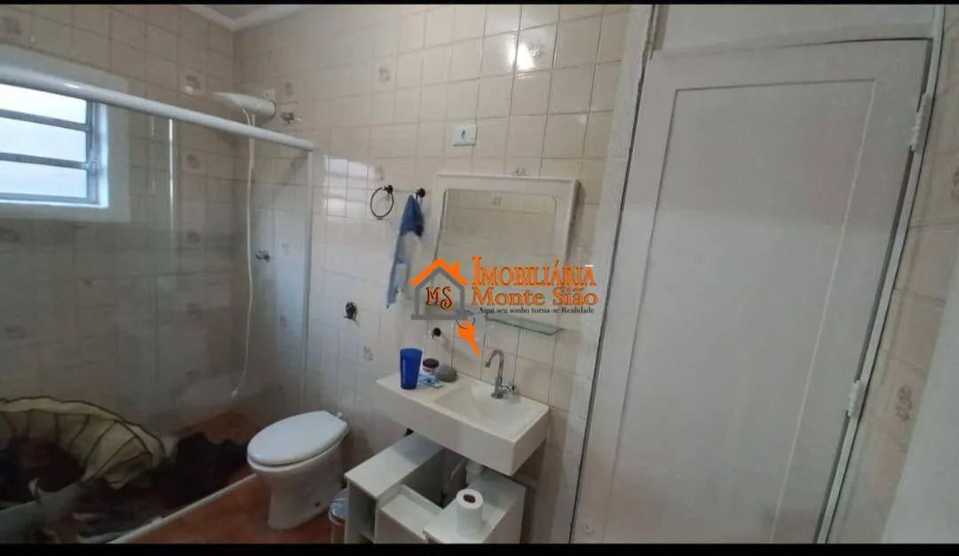 Imagem Sobrado com 3 dormitórios à venda, 107 m² por R$ 535.000,00 - Vila Barros - Guarulhos/SP