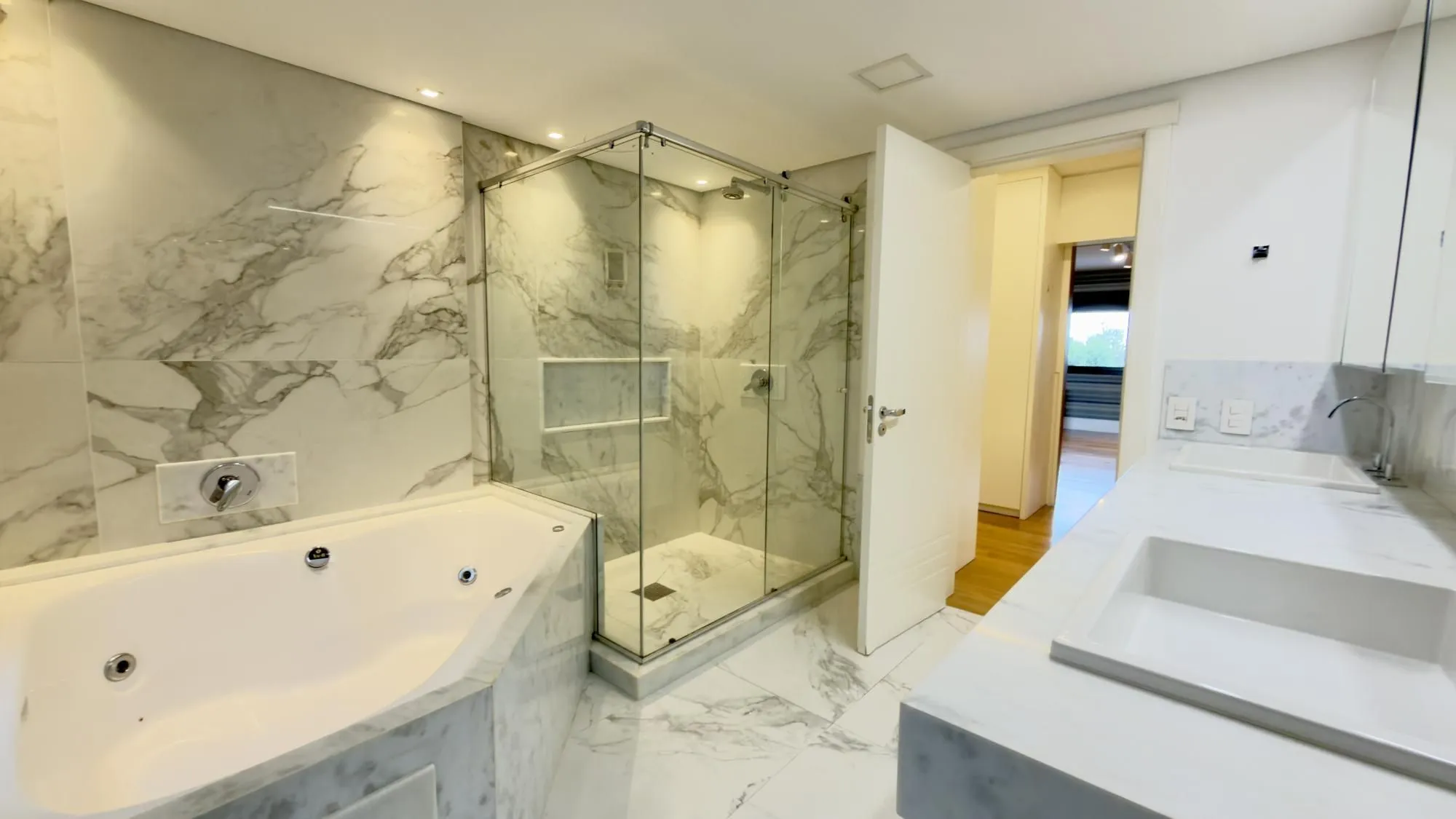 Imagem Oportunidade no ID Residences! Apartamento 3 suítes no Bairro Boa Vista