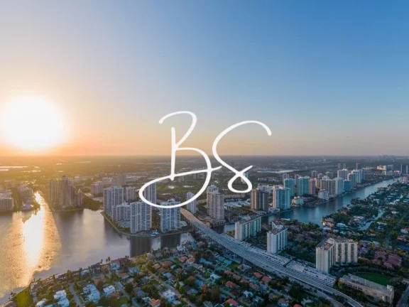 Imagem APARTAMENTO RESIDENCIAL em Miami - FL, Sunny Isles Beach