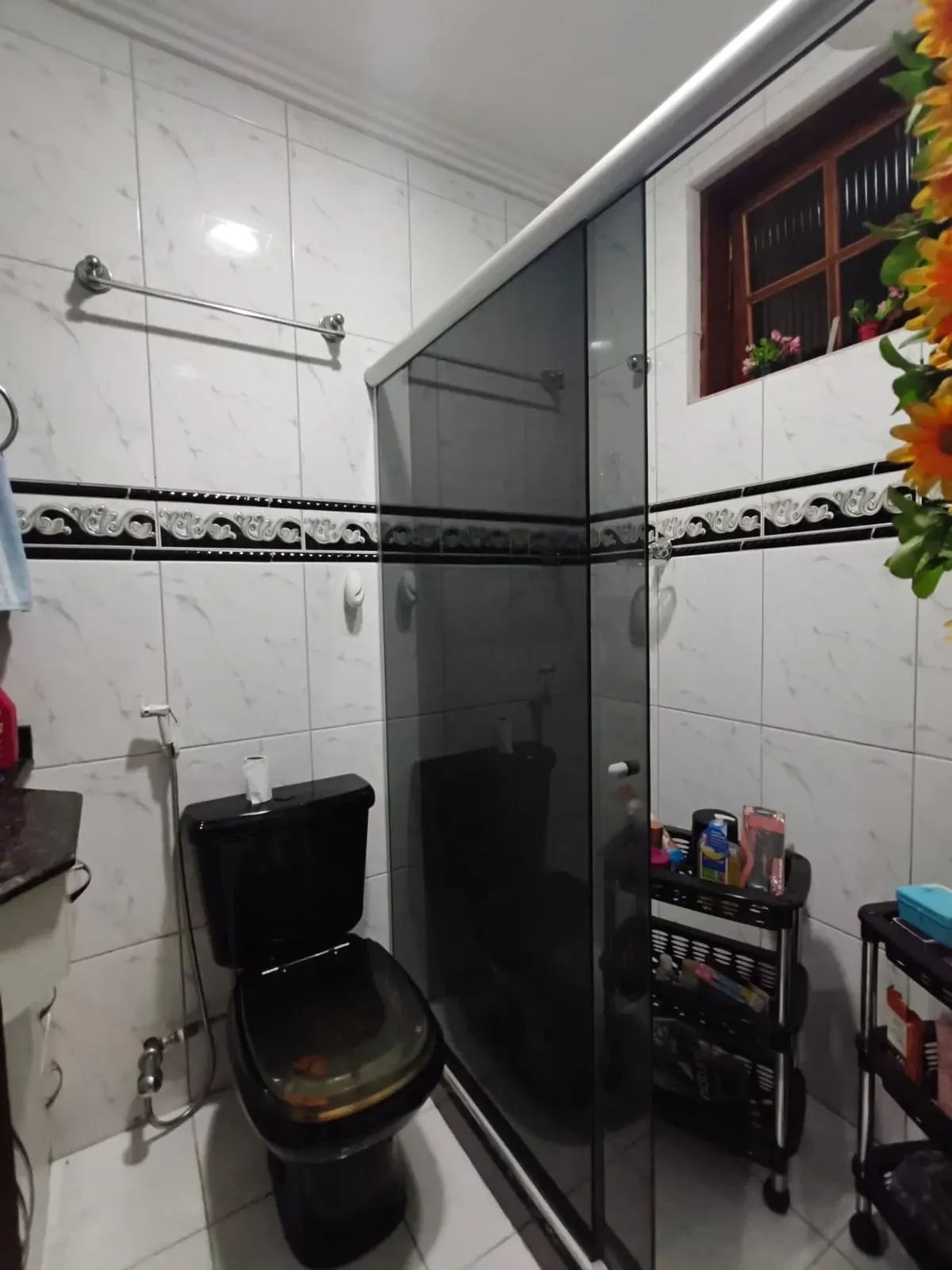 Imagem Casa com 2 Quartos à Venda, 120 m² em Engenhoca - Niterói