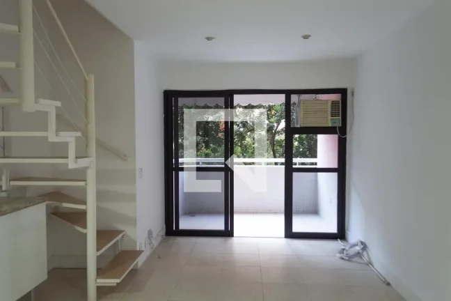Imagem Apartamento à Venda - Barra da Tijuca, 2 Quartos, 74 m2