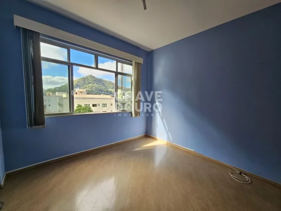 Imagem Apartamento de 3 quartos com 94m² perto da Faculdade UNIFESO
