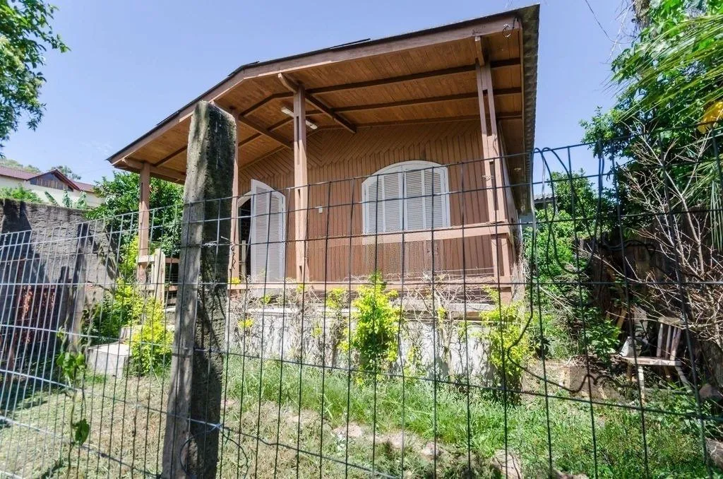 Imagem Excelente casa de 318m² com 3 dormitórios