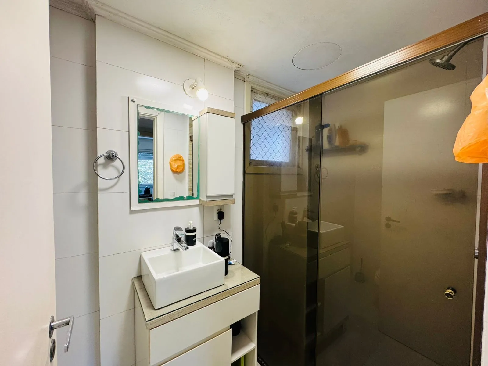 Imagem Apartamento Semimobiliado com 94,67 m² Privativos, 3 Dormitórios,