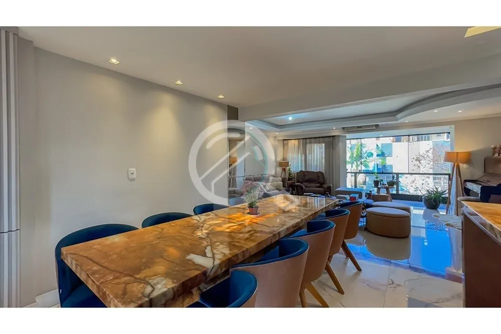 Imagem No bairro Petrópolis, na Rua Palmeira, Apartamento semi mobiliado de 03 Dormitórios (01 suite com ...