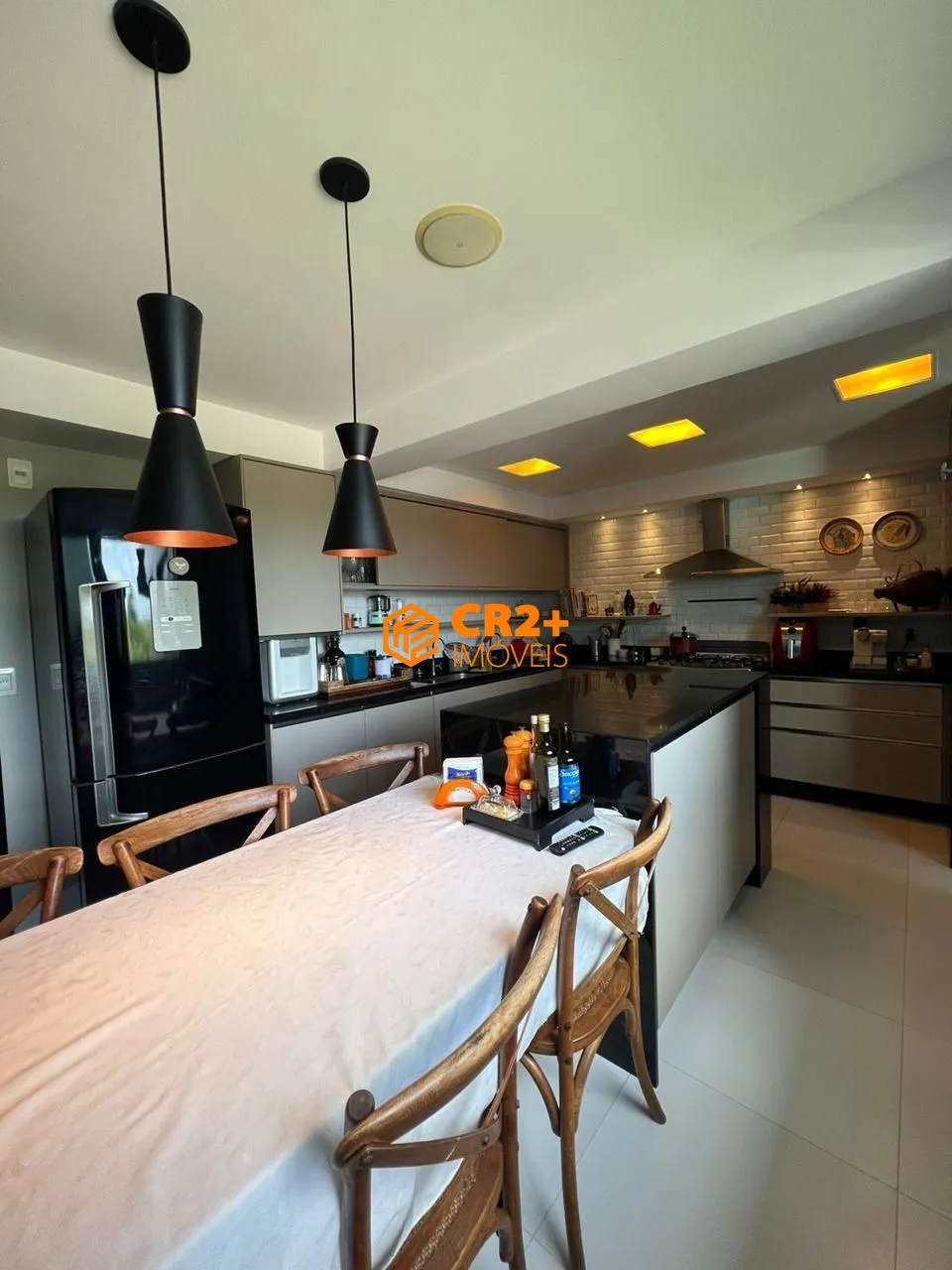 Imagem Vendo Apartamento de Luxo PORTEIRA FECHADA - 4 suítes 205m² em Casa Forte