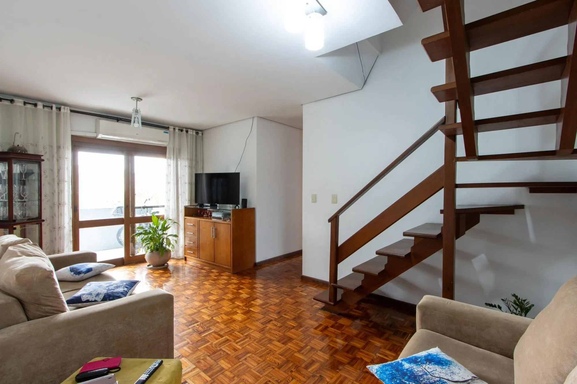 Imagem Apartamento / Cobertura com vista, para venda ou locação!