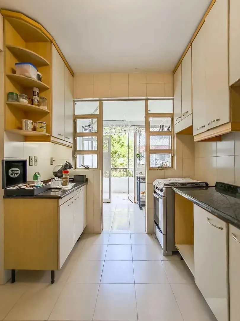 Imagem Apartamento de 3 dormitórios á venda no Bairro Bela Vista - Porto Alegre