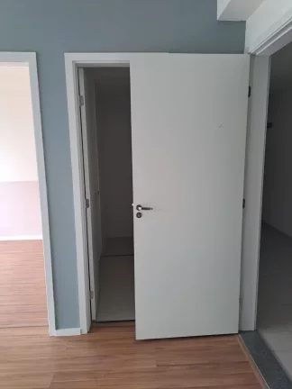 Imagem Vende-se excelente apto para moradia ou investimento, vista livre, em região privilegiada do Butantã!