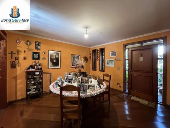 Imagem Casa Alto Padrão à Venda Na Granja Viana em Condomínio Fechado