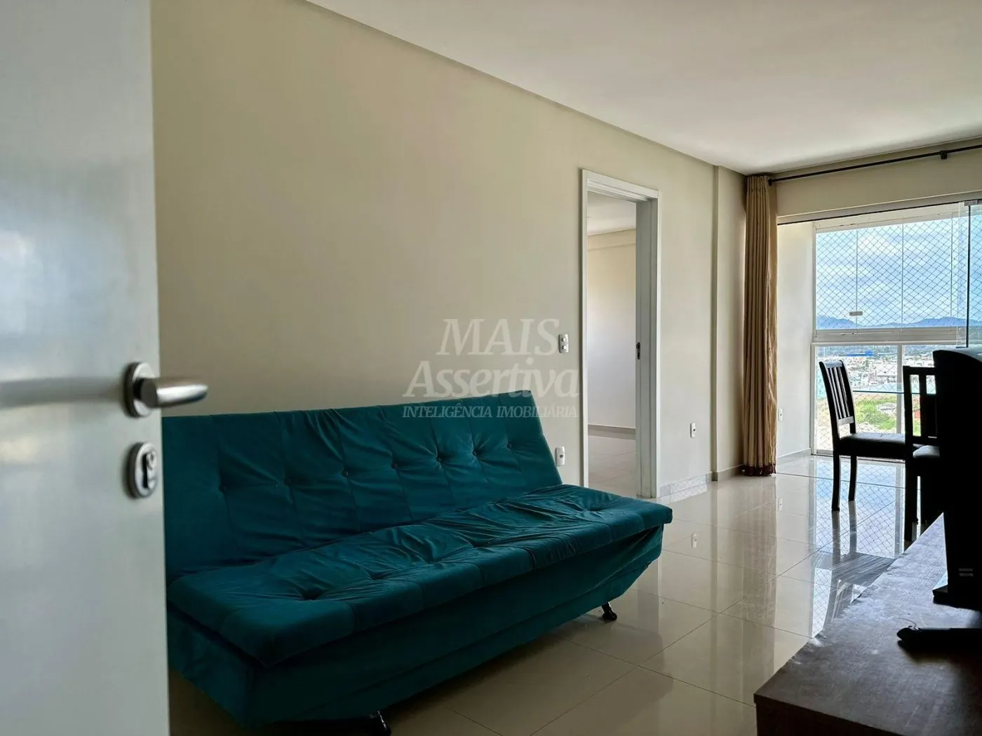 Imagem Apartamento semimobiliado 03 dormitórios para venda em Itapema bairro Morretes