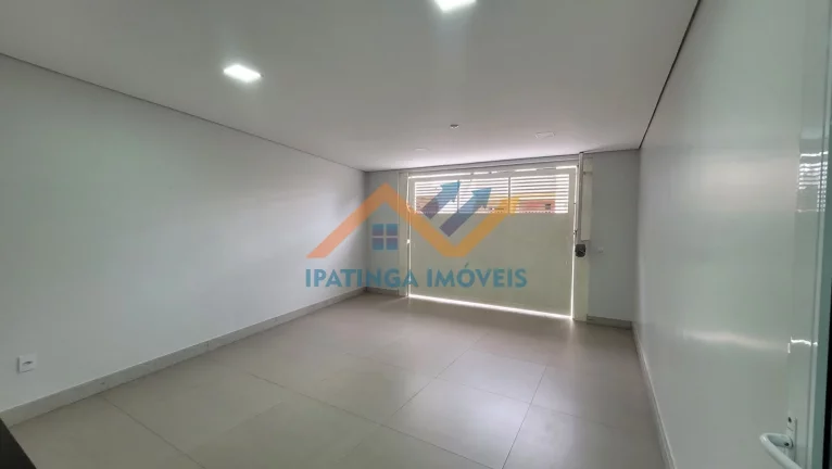 Imagem Casa de luxo no Amaro Lanari - Coronel Fabriciano