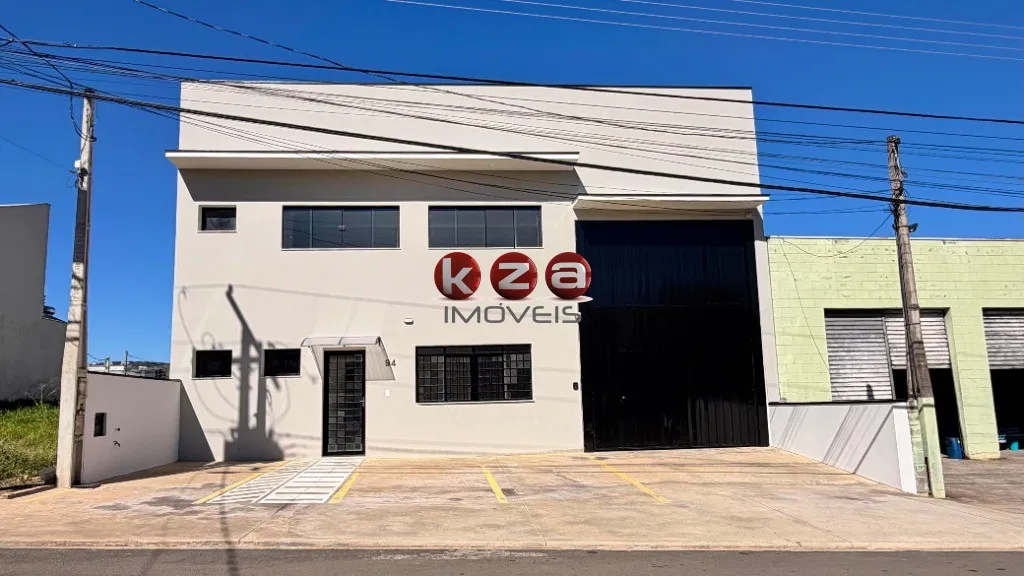 Foto do imóvel Barracão Industrial para Locação em Valinhos-SP, Loteamento Nova Espírito Santo: 1 sala, 3 banheiros, 3 vagas, 300m².