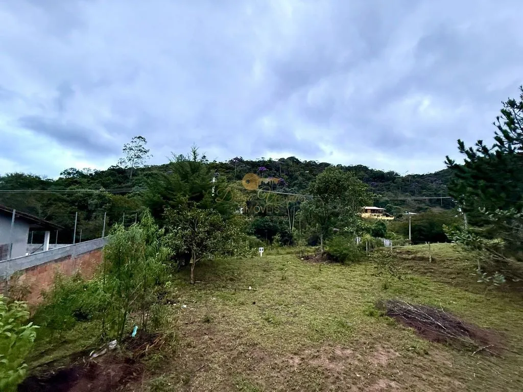 Imagem Terreno para Venda em Teresópolis / RJ no bairro Albuquerque