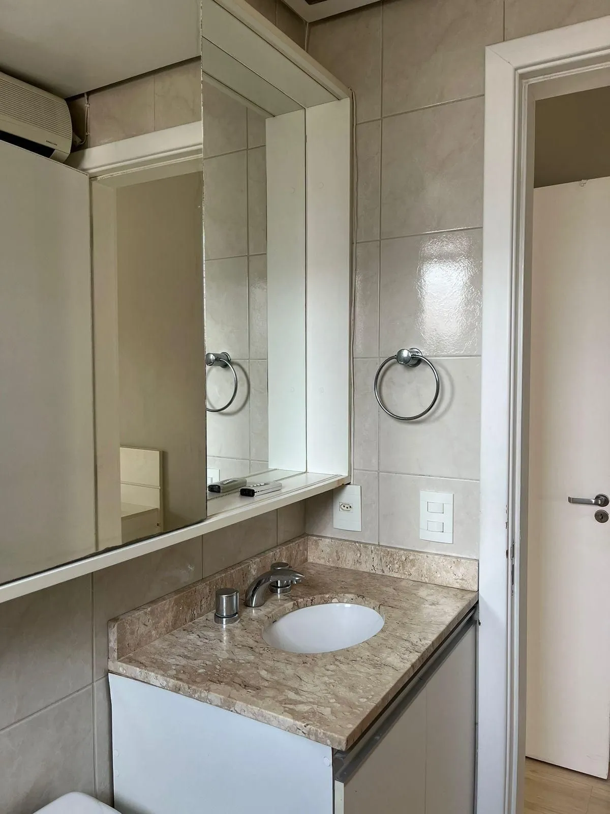 Imagem Apartamento a venda dois dormitórios, vaga e infra-estrutura