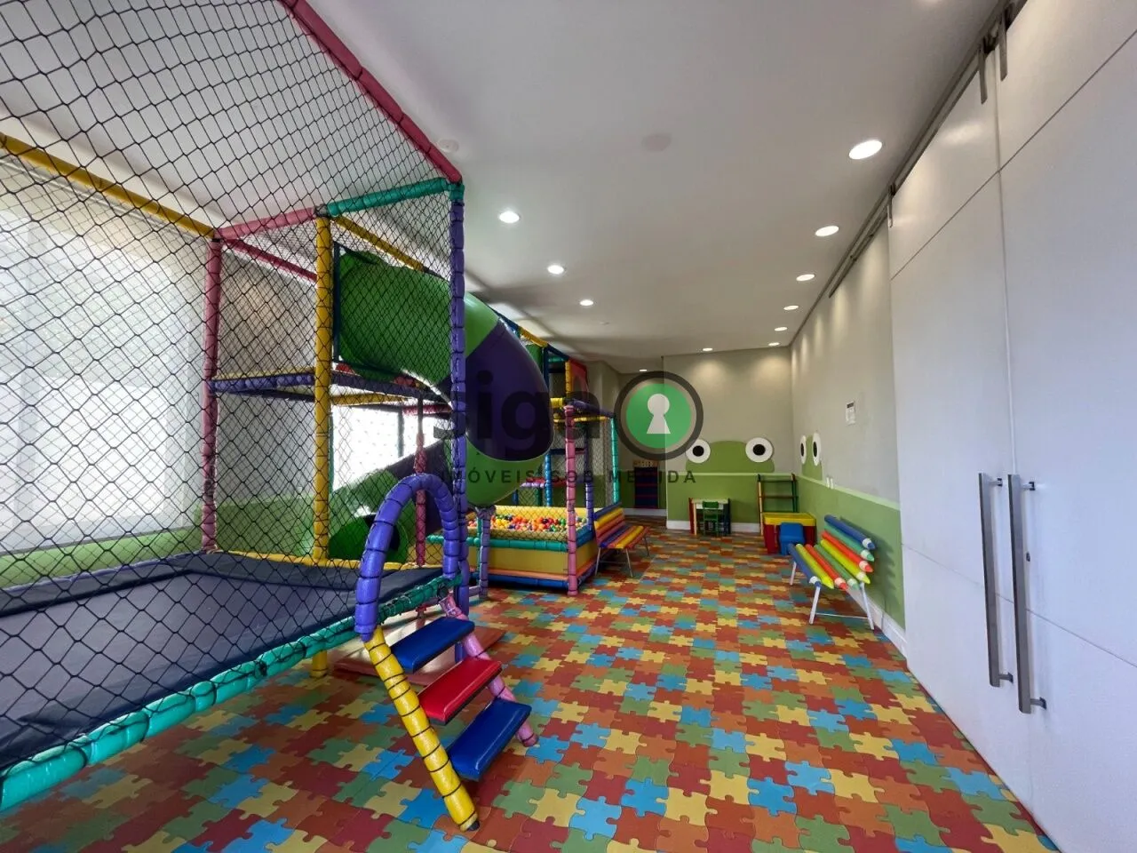 Imagem Apartamento com 265m², 4 dormitórios, sendo 4 suítes, 4 vagas, Vila Andrade.