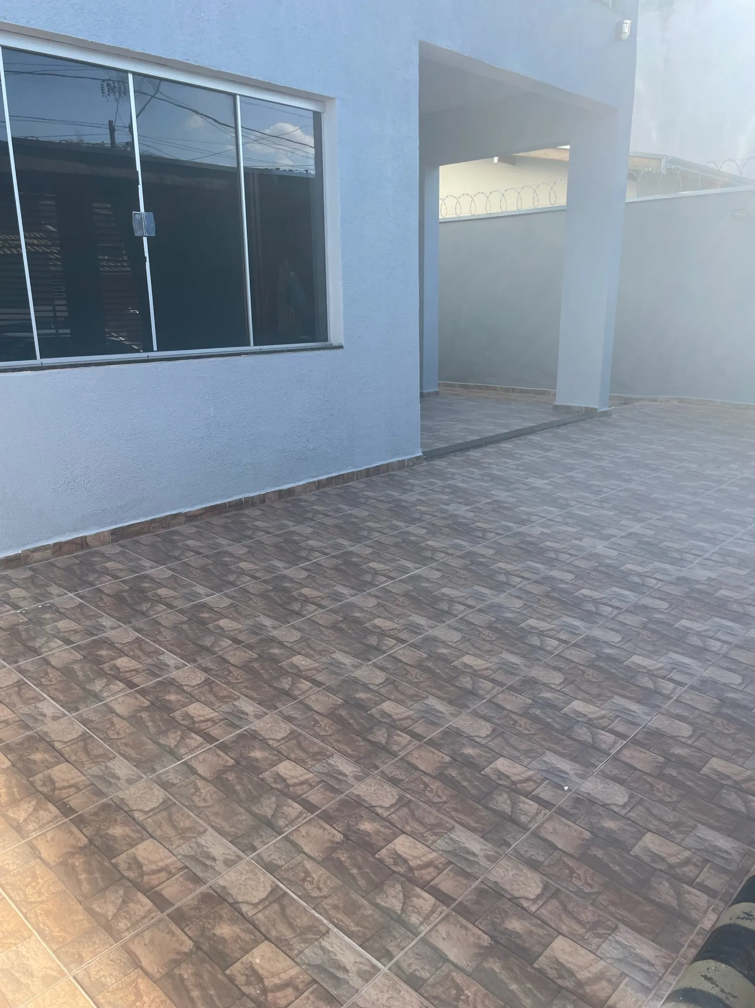 Imagem Casa à venda 3 dorm sendo uma suíte com sacada , 4 Vagas de garagem sendo duas cobertas, 250M², Conjunto Residencial Araretama, Pindamonhangaba - SP