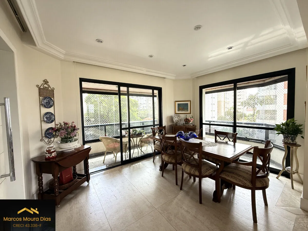 Imagem Apartamento 205m² com 4 Dormitórios ( 3 suítes) e 3 Vagas de Garagem. Edifício com lazer em Perdizes