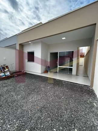 Imagem Casa 2/4 sendo uma suíte Pronta para morar