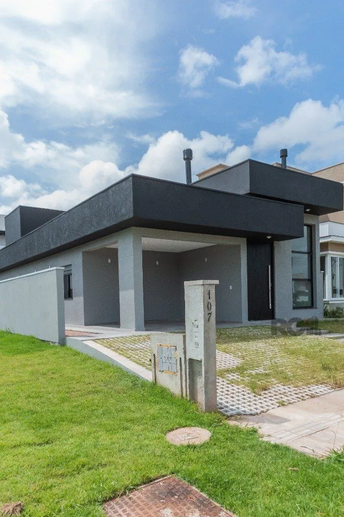 Imagem CASA EM CONDOMINIO - 3 dorms.- 3 vagas - 155 m² - GRAVATAÍ
