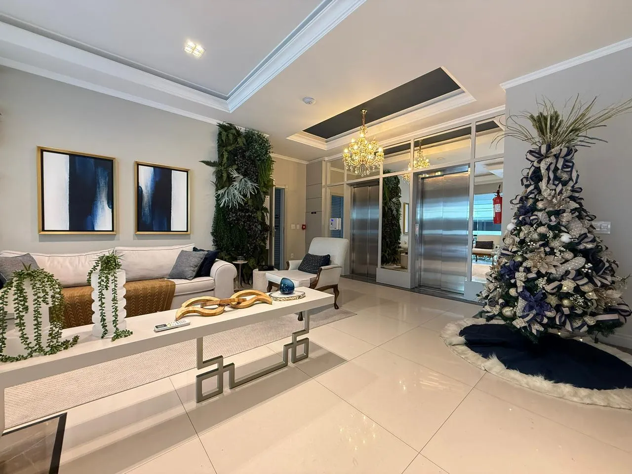 Imagem Apartamento à venda com 281m2 por R$ 8.800.000,00
